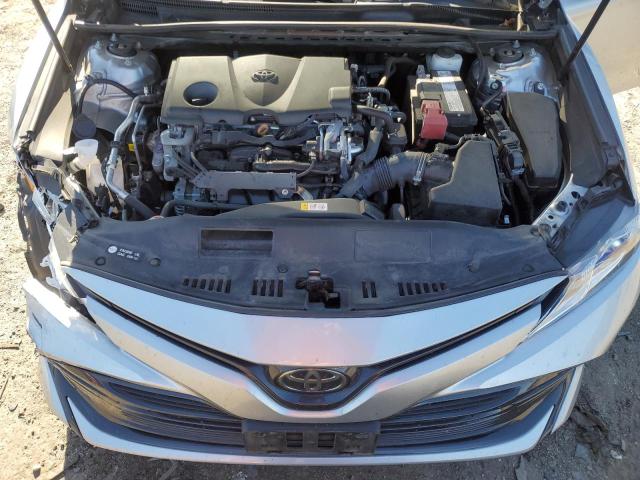 4T1C11AK4LU857513 - 2020 TOYOTA CAMRY LE SILVER photo 11