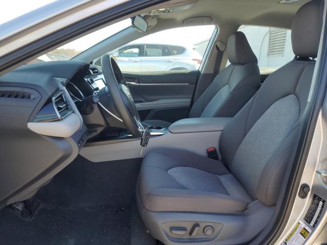 4T1C11AK4LU857513 - 2020 TOYOTA CAMRY LE SILVER photo 7