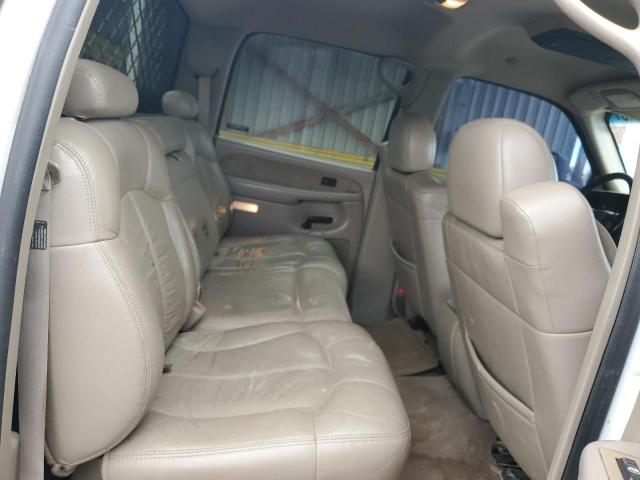 1GCHK231X1F213744 - 2001 CHEVROLET SILVERADO K2500 HEAVY DUTY WHITE photo 10