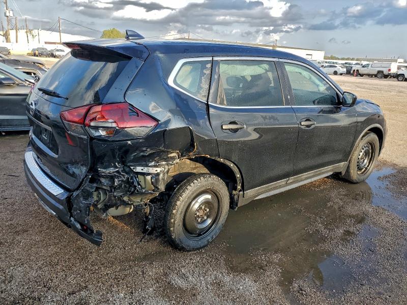 5N1AT2MT8JC711758 - 2018 NISSAN ROGUE S BLACK photo 3