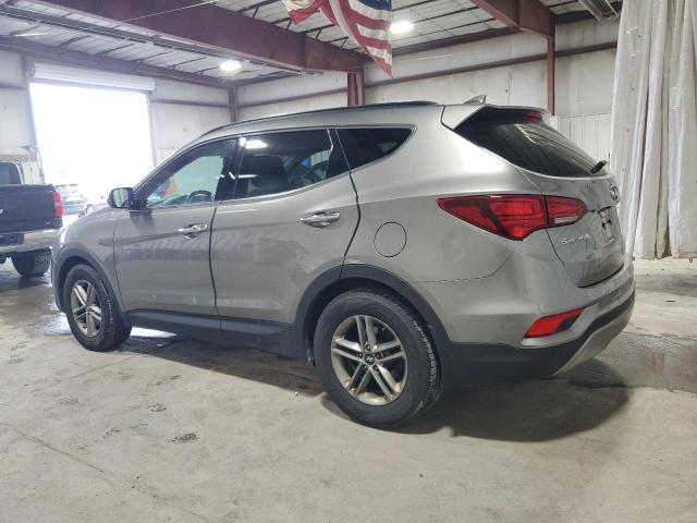 5NMZUDLB8JH078365 - 2018 HYUNDAI SANTA FE S ნაცრისფერი ფოტო 2