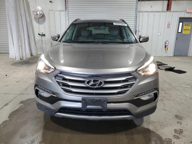 5NMZUDLB8JH078365 - 2018 HYUNDAI SANTA FE S ნაცრისფერი ფოტო 5