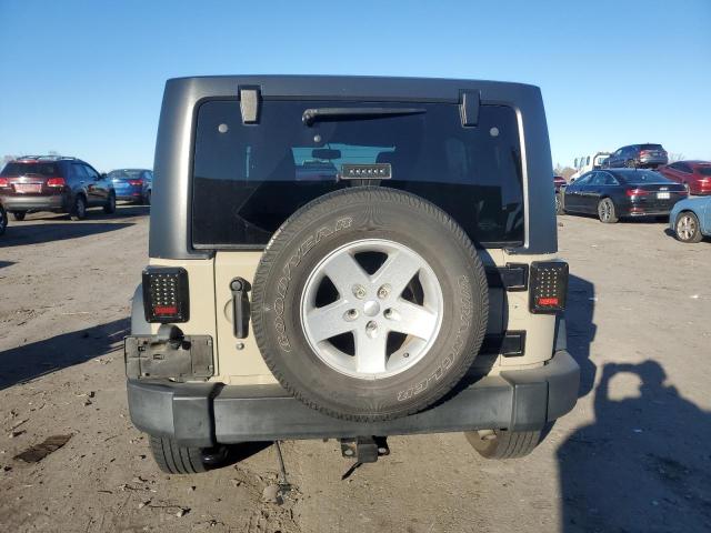 1C4HJWDGXHL683295 - 2017 JEEP WRANGLER U SPORT 棕色 照片 6