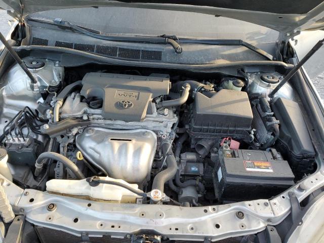 4T1BF1FK0HU621535 - 2017 TOYOTA CAMRY LE SILVER photo 11