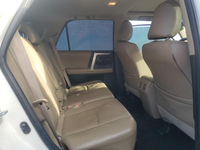 JTEZU5JR8D5049053 - 2013 TOYOTA 4RUNNER SR5 白色 照片 11