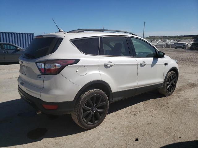 1FMCU9HD2JUD03347 - 2018 FORD ESCAPE SEL Ақ фото 3