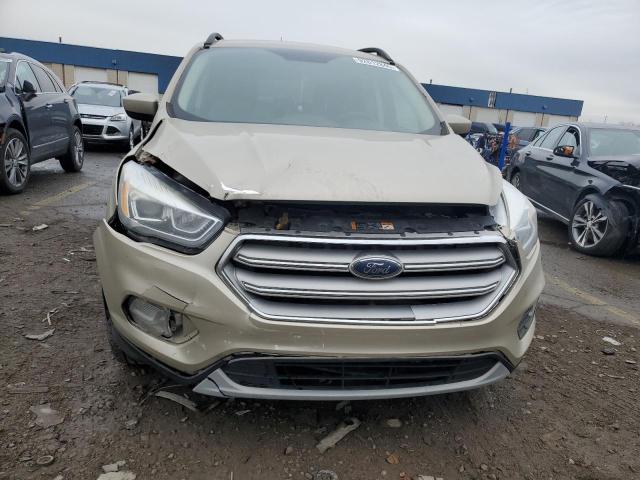 1FMCU0HD5JUC33239 - 2018 FORD ESCAPE SEL ოქროსფერი ფოტო 5