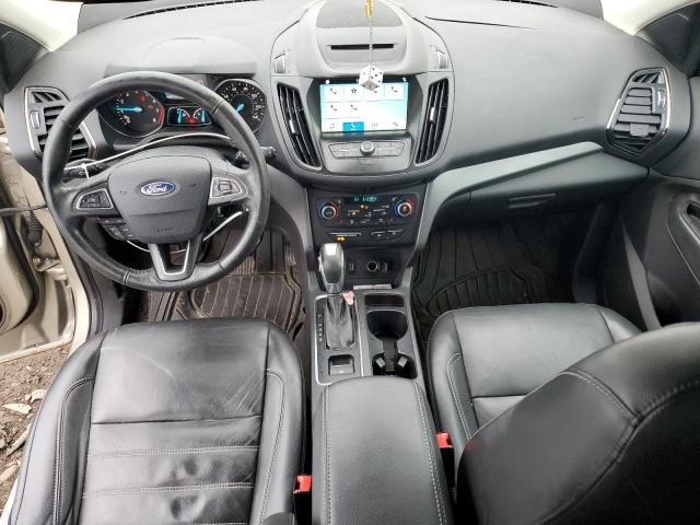 1FMCU0HD5JUC33239 - 2018 FORD ESCAPE SEL ოქროსფერი ფოტო 8