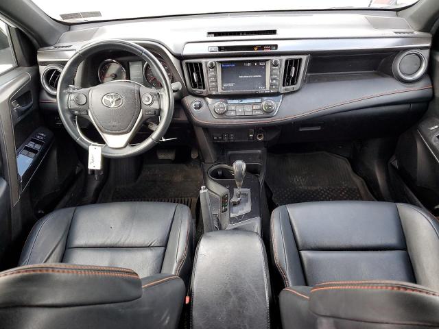 2T3JFREV0HW607082 - 2017 TOYOTA RAV4 SE 白色 照片 8