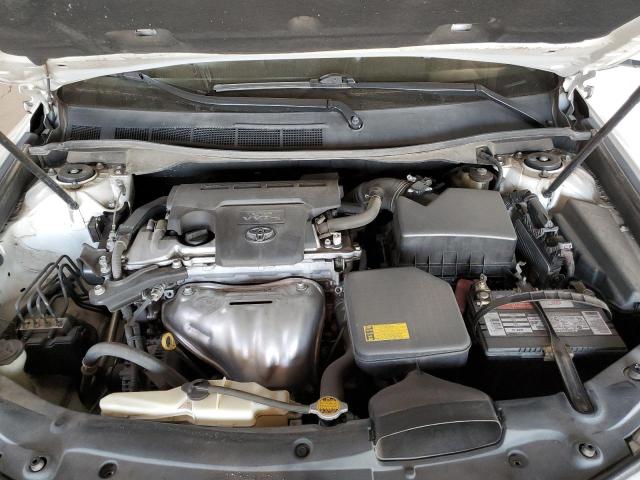 4T1BF1FK2CU179463 - 2012 TOYOTA CAMRY BASE WHITE photo 11