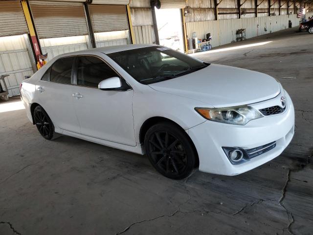 4T1BF1FK2CU179463 - 2012 TOYOTA CAMRY BASE WHITE photo 4