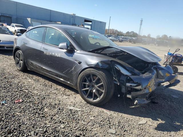 5YJ3E1EB6MF054912 - 2021 TESLA MODEL 3 Grau Foto 4