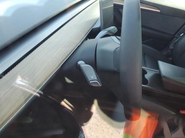 5YJ3E1EB6MF054912 - 2021 TESLA MODEL 3 Grau Foto 9