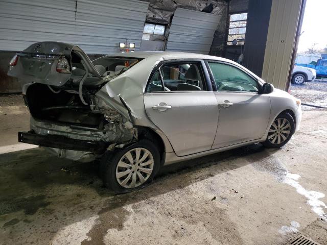 2T1BU4EE4CC875195 - 2012 TOYOTA COROLLA BASE SILVER photo 3