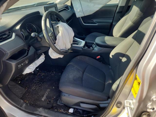 2T3H1RFV7KC005056 - 2019 TOYOTA RAV4 LE Արծաթագույն լուսանկար 7