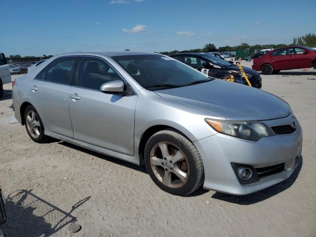 4T1BF1FK9CU108924 - 2012 TOYOTA CAMRY BASE ვერცხლისფერი ფოტო 4