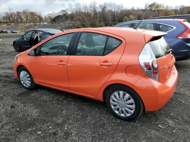 JTDKDTB36E1063031 - 2014 TOYOTA PRIUS C Naranja foto 2