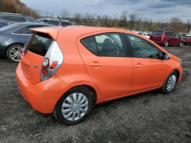 JTDKDTB36E1063031 - 2014 TOYOTA PRIUS C Naranja foto 3