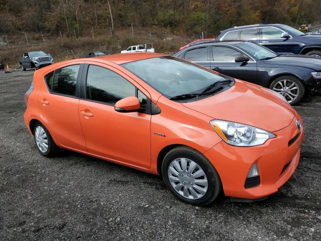 JTDKDTB36E1063031 - 2014 TOYOTA PRIUS C Naranja foto 4