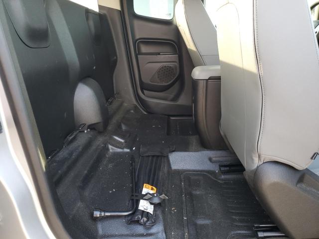1GCHSAEA2J1253983 - 2018 CHEVROLET COLORADO Gümüş fotoğraf 10