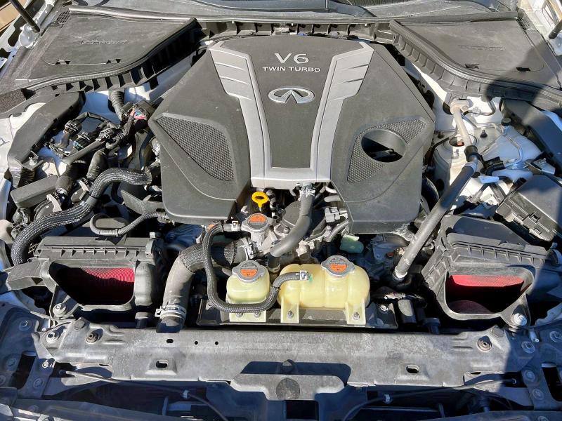 JN1EV7AP8JM360111 - 2018 INFINITI Q50 LUXE 白色 照片 7