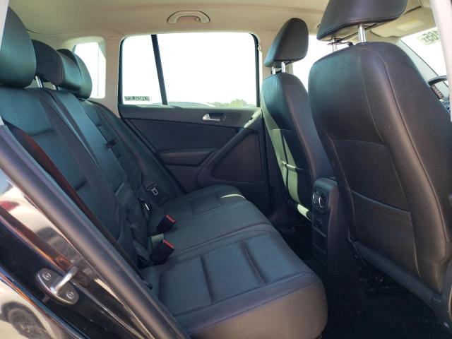WVGAV3AXXEW527613 - 2014 VOLKSWAGEN TIGUAN S BLACK photo 10