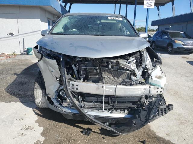 5TDJRKEC1SS225830 - 2025 TOYOTA SIENNA XLE SILVER photo 5