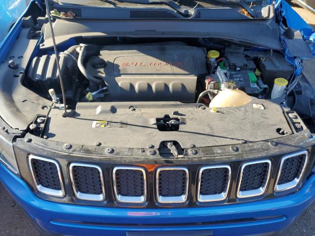 3C4NJDBBXJT307219 - 2018 JEEP COMPASS LATITUDE BLUE photo 11