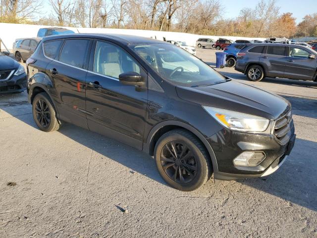 1FMCU9GD2HUC16608 - 2017 FORD ESCAPE SE BLACK photo 4
