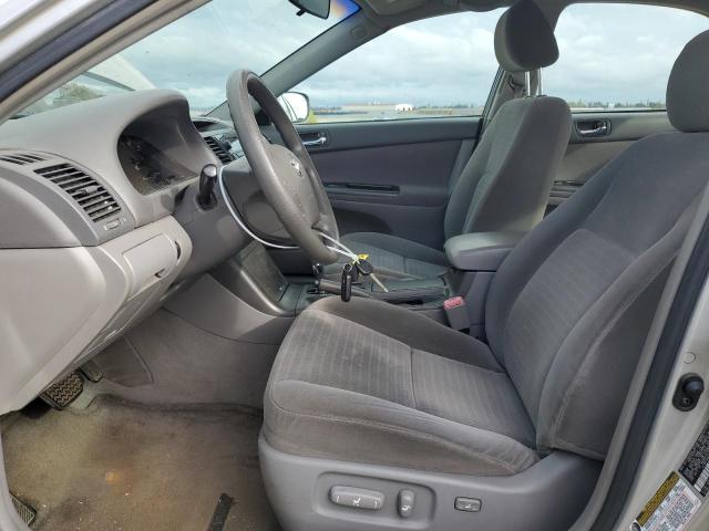 4T1BF30K05U592215 - 2005 TOYOTA CAMRY LE SILVER photo 7