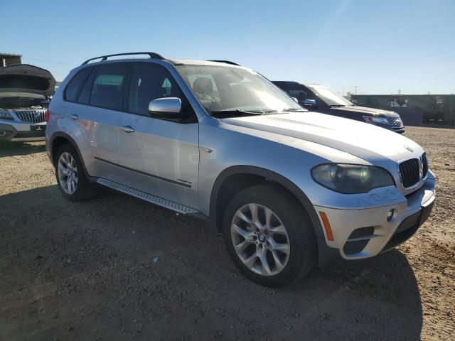 5UXZV4C52BL741175 - 2011 BMW X5 XDRIVE35I 银色 照片 4