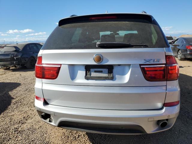 5UXZV4C52BL741175 - 2011 BMW X5 XDRIVE35I 银色 照片 6