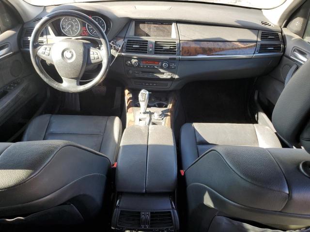 5UXZV4C52BL741175 - 2011 BMW X5 XDRIVE35I 银色 照片 8