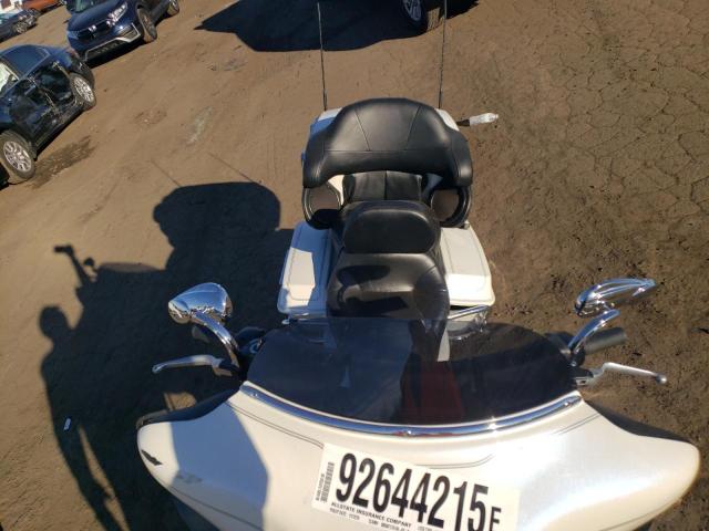 1HD1FCW136Y694812 - 2006 HARLEY-DAVIDSON FLHTCUI WHITE photo 5