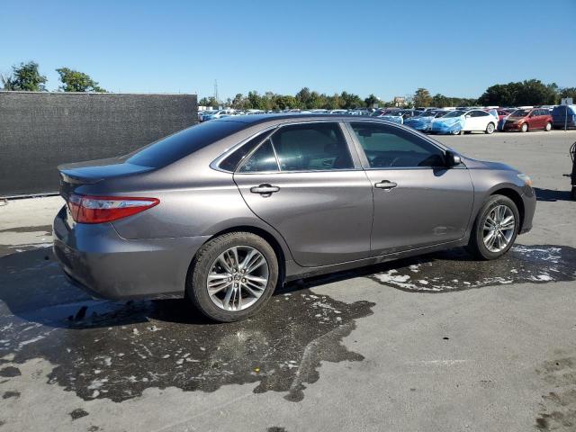 4T1BF1FK6FU062442 - 2015 TOYOTA CAMRY LE GRAY photo 3