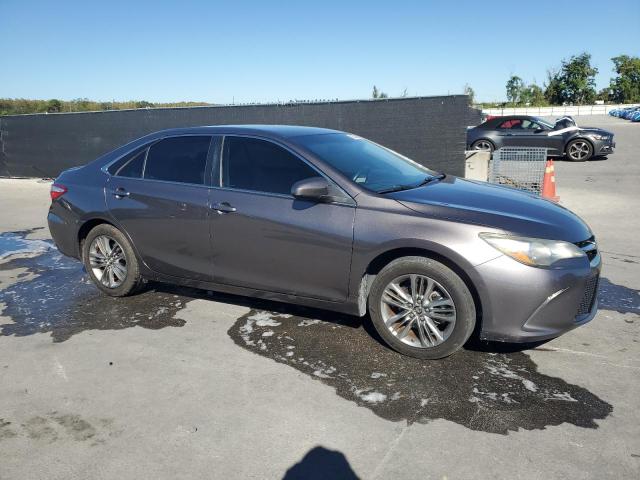 4T1BF1FK6FU062442 - 2015 TOYOTA CAMRY LE GRAY photo 4
