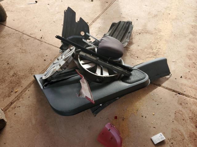 JHMGK5H52GS015988 - 2016 HONDA FIT LX RED photo 12