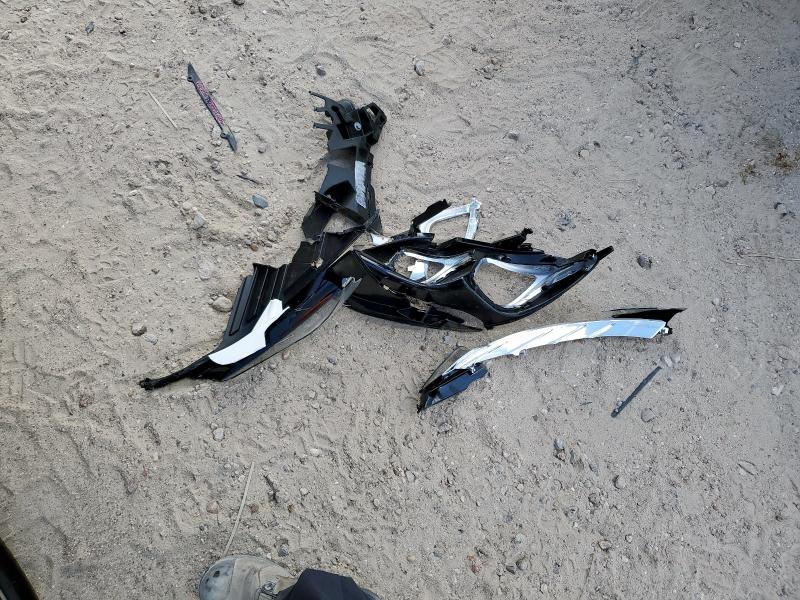 4JGDA5JB4JB000886 - 2018 MERCEDES-BENZ GLE 350 Czarny zdjęcie 13