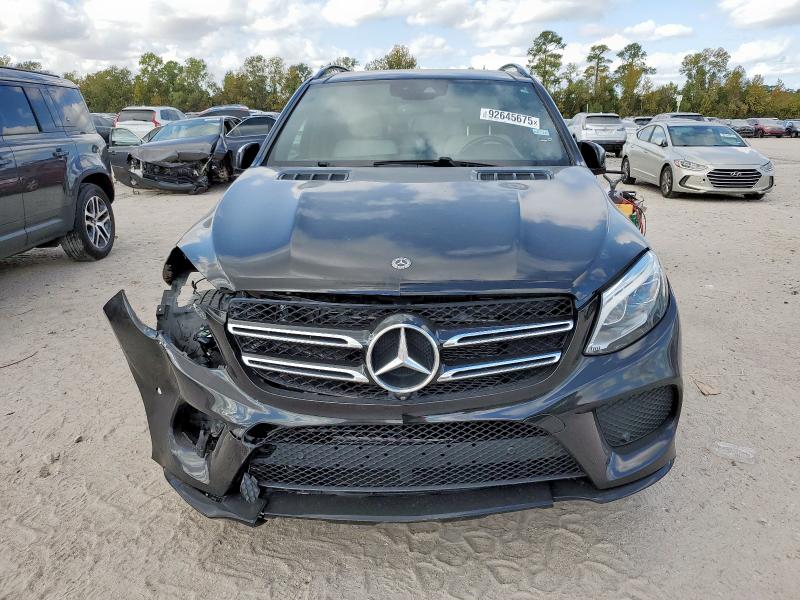 4JGDA5JB4JB000886 - 2018 MERCEDES-BENZ GLE 350 Czarny zdjęcie 5