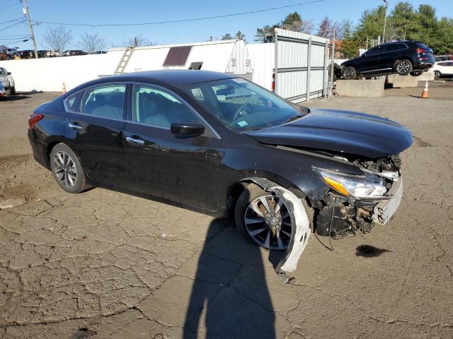 1N4AL3AP8HC190669 - 2017 NISSAN ALTIMA 2.5 შავი ფოტო 4