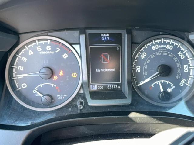 3TMCZ5AN2KM282555 - 2019 TOYOTA TACOMA DOUBLE CAB ნაცრისფერი ფოტო 8