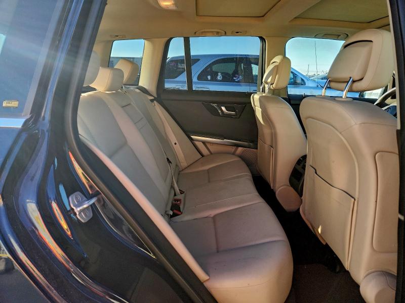 WDCGG5HB7DF989134 - 2013 MERCEDES-BENZ GLK 350 BLUE photo 11