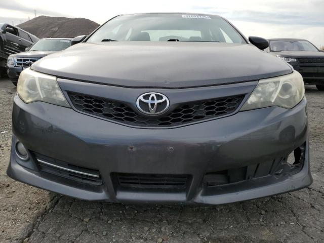 4T1BF1FK7DU643042 - 2013 TOYOTA CAMRY L 灰色 照片 5
