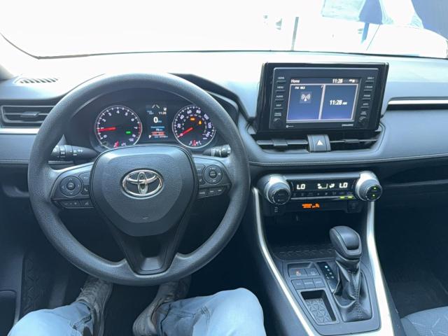 2T3W1RFV2LC061205 - 2020 TOYOTA RAV4 XLE BLUE photo 9