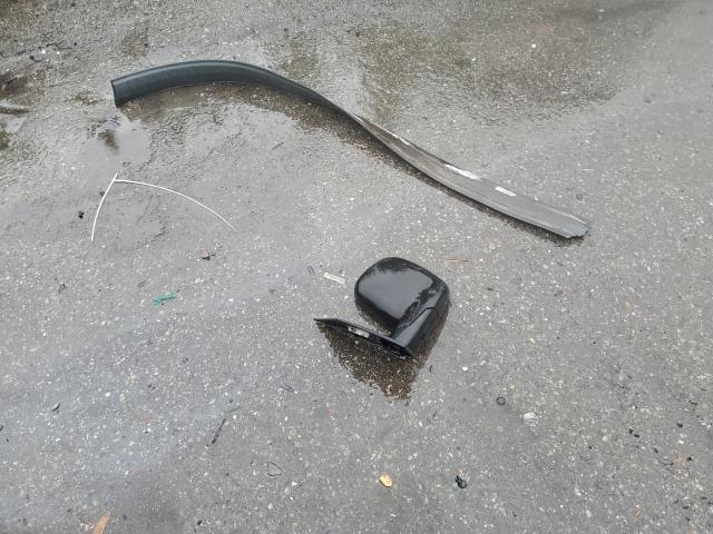 1GAHG39R421196516 - 2002 CHEVROLET EXPRESS G3 თეთრი ფოტო 12