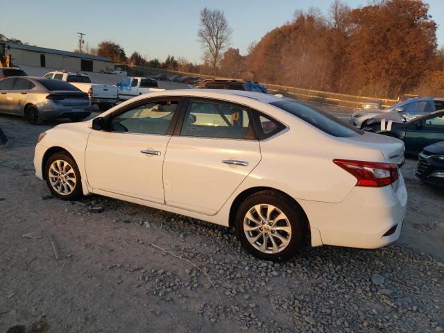 3N1AB7AP2JY275785 - 2018 NISSAN SENTRA S Blanc photo 2