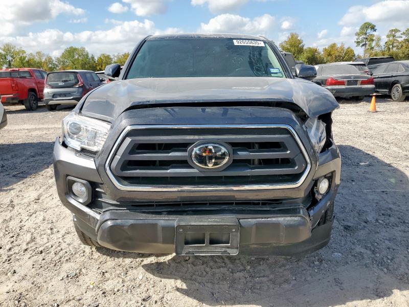 3TYAZ5CN8PT034567 - 2023 TOYOTA TACOMA DOUBLE CAB GRAY photo 5