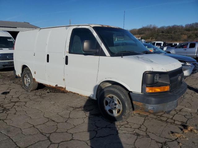 1GCFG15T341192903 - 2004 CHEVROLET EXPRESS G1 白色 照片 4