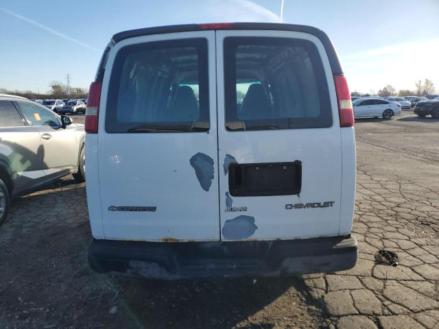 1GCFG15T341192903 - 2004 CHEVROLET EXPRESS G1 白色 照片 6