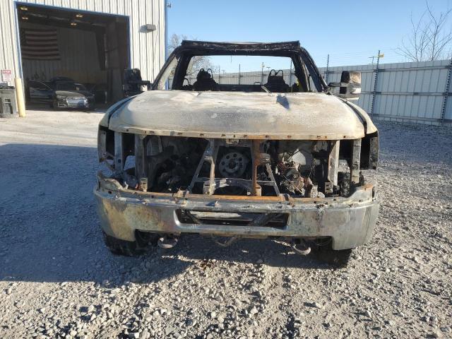 1GC0KVCGXBZ394928 - 2011 CHEVROLET SILVERADO K2500 HEAVY DUTY WHITE photo 5